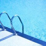 هندسة المسابح الحديثة: دليل تصميم وتنفيذ المسابح المستدامة في العراق